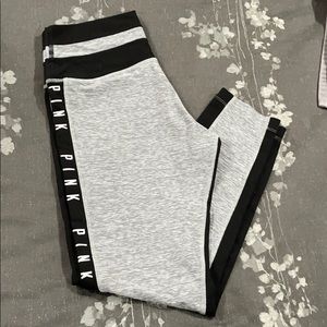 PINK Victoria’s Secret Leggings
